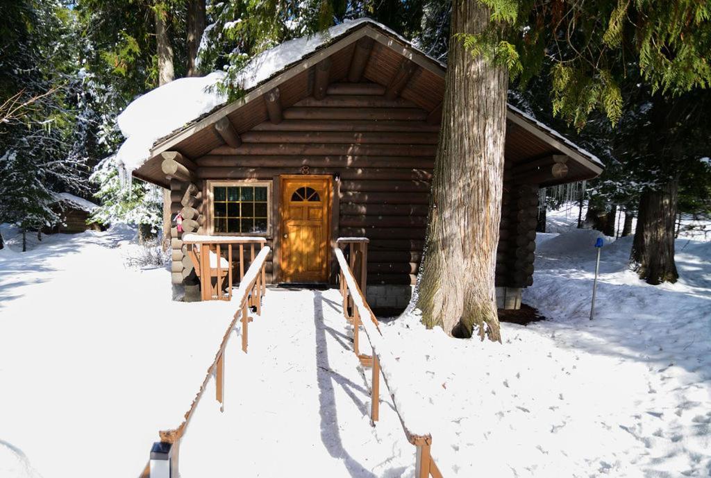 Lochsa Lodge Lolo Eksteriør bilde